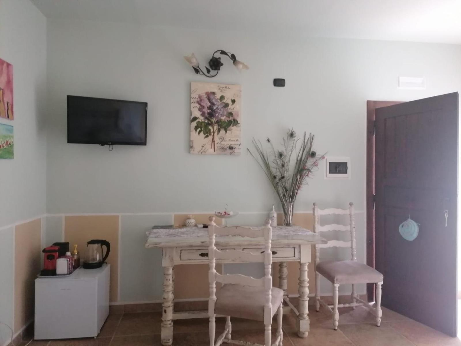 Bed and Breakfast Casale Cavatella Сермонета Экстерьер фото
