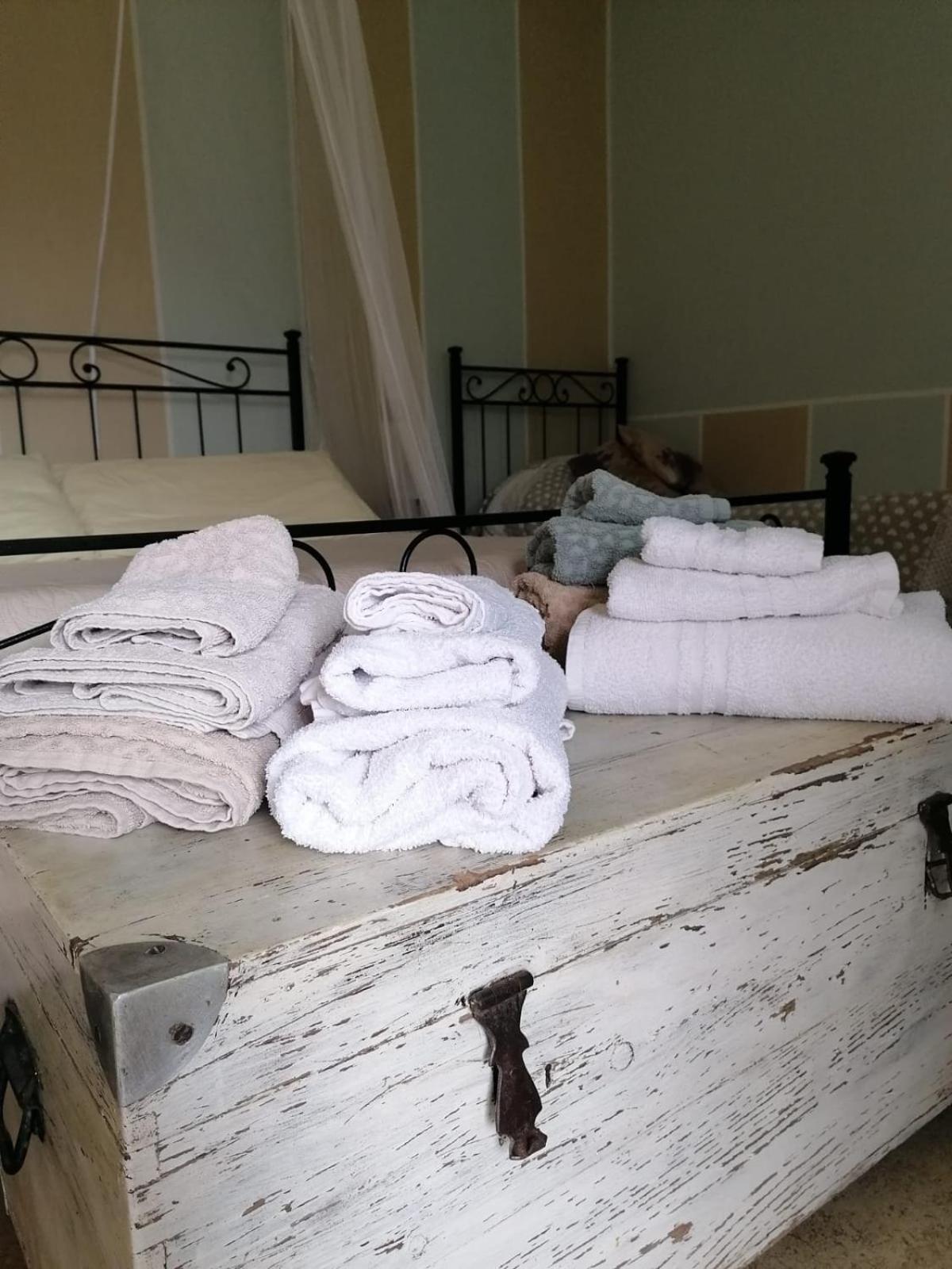 Bed and Breakfast Casale Cavatella Сермонета Экстерьер фото